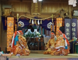 熊野神社の御神楽祭