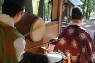 春の社日祭